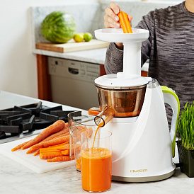 Valinta juicer porkkanoita ja punajuuria - 7 tärkeää vinkkejä