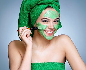 9 meilleurs masques contre l'acné